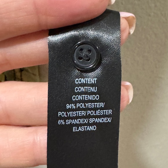 Wayf Multicolor Floral Stretch Button Down Shirt Size L - Picture 5 of 6